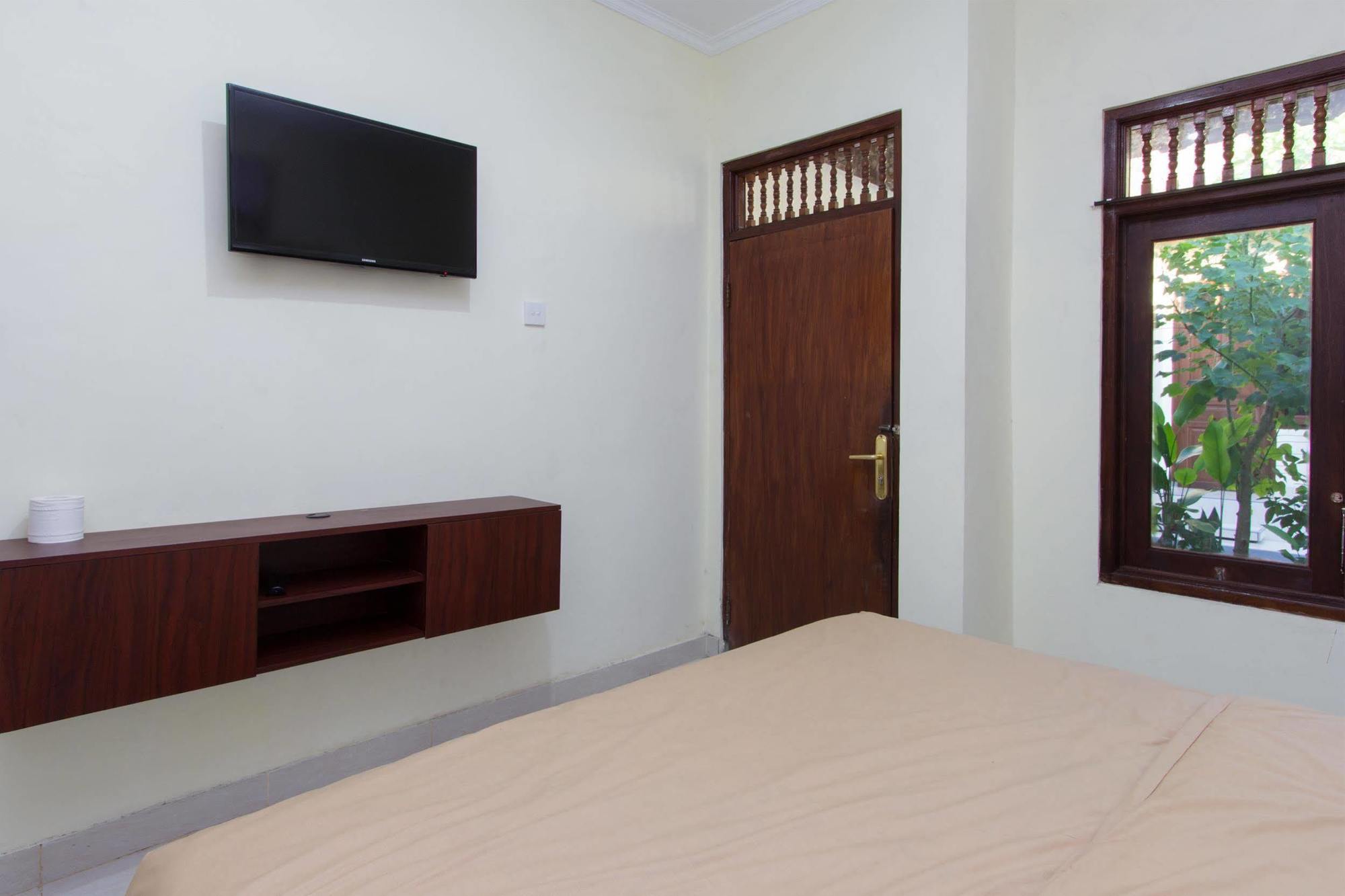 Reddoorz @ Sehati Raya Kuta 勒吉安 外观 照片